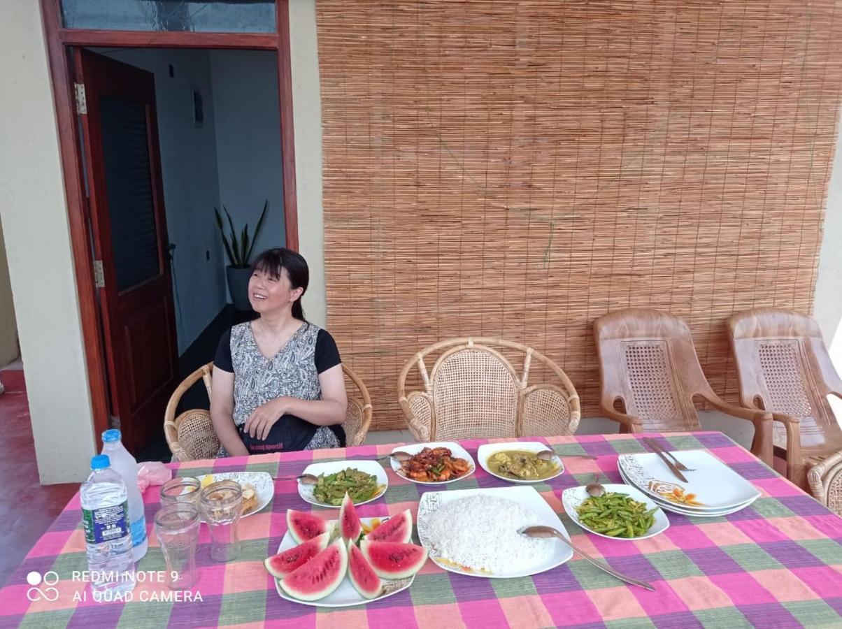 Dinuli Home Stay Ahungalla Exterior photo