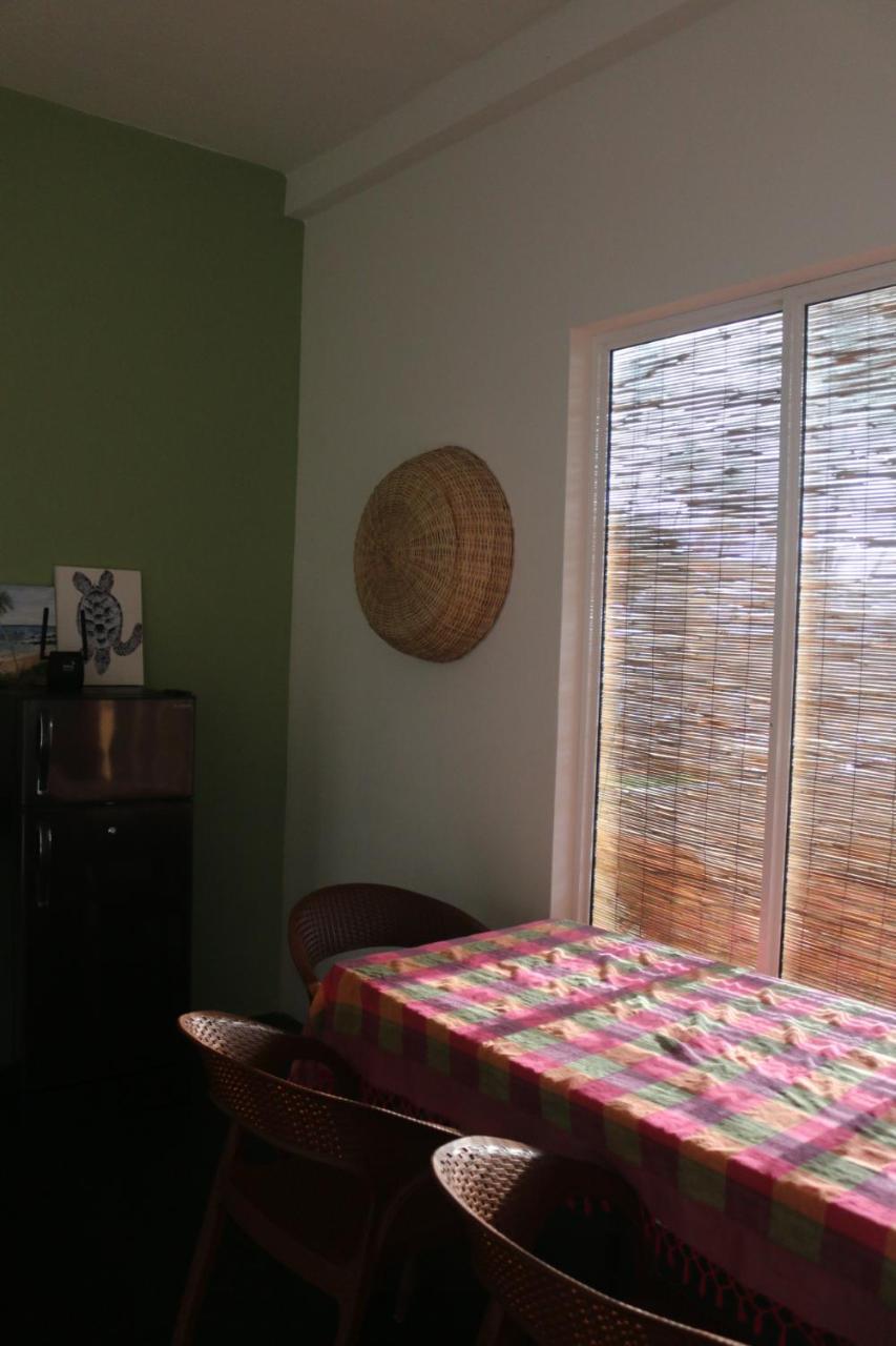 Dinuli Home Stay Ahungalla Exterior photo